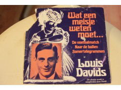 106g - louis davids --a--1- wat een meisje weten moet --2-- de voetbalmatch--b--1-naar de bollen - nr. 1