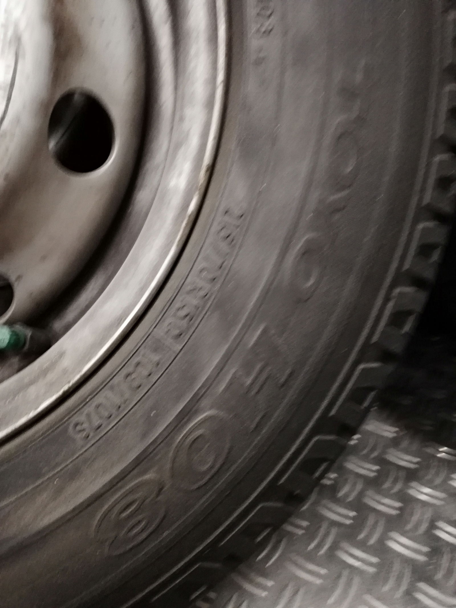 4 nette velgen + banden 215/ 70 R15 o.a. Ducato/Boxer/Jumper - Afbeelding 2