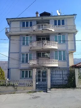 Huis met vijf verdiepingen in Veliko Tarnovo - 0