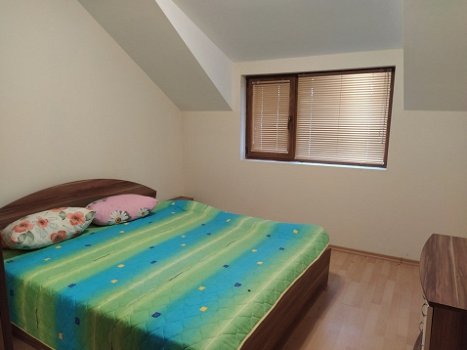 Een gemeubileerd appartement met zeezicht in Aheloy (Bulgarije) - 4