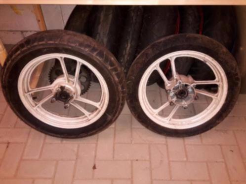 Wiel wielen velg velgen cafe racer caferacer classic race - Afbeelding 2