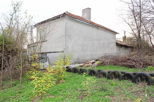 Bakstenen huis met 2 verdiepingen 88 m2, 35 km van Varna en de zee - 7