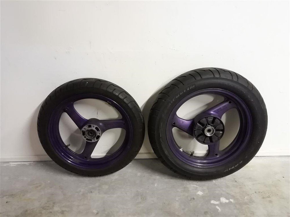 Banden wielen velgen Suzuki GSX600f GSX600 GSX 600 600f - nr. 1