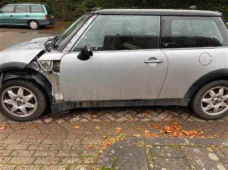 Mini Cooper R50 voor onderdelen - 2