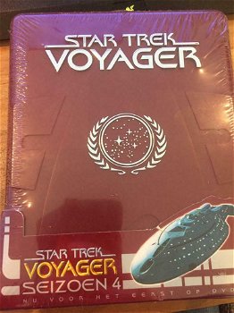 Star Trek Voyager - Seizoen 4 (7 DVD) Hardbox Nieuw/Gesealed - 0