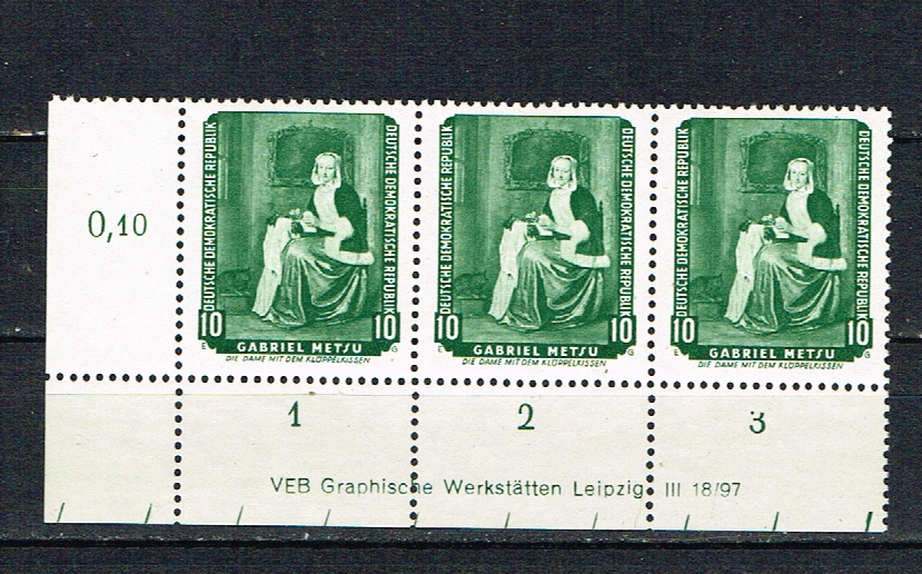ddr-michel-694-veldeel-met-3-zegels-en-rand pf hf 58 - nr. 1