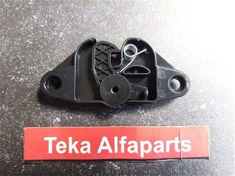 Alfa Romeo Alfetta GTV Kofferbakslot Trunk Lock 116345603700 NOS - 1