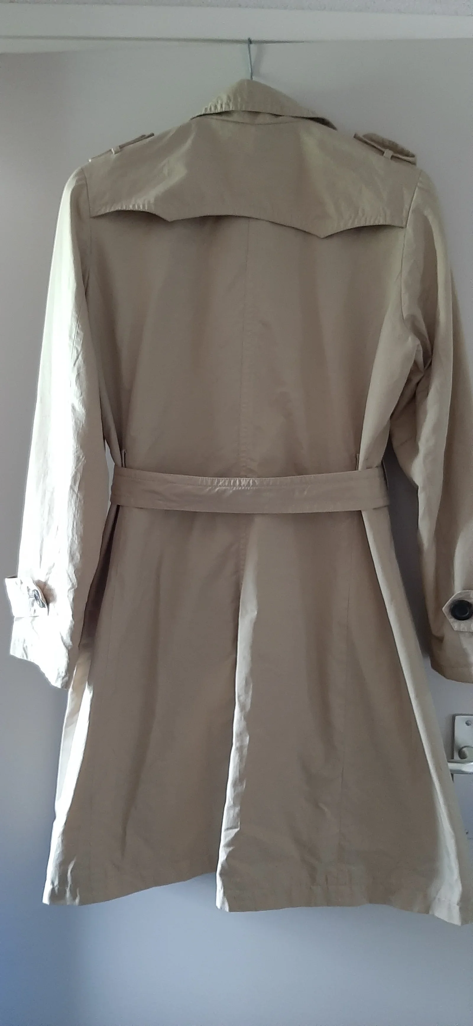 Trenchcoat mt 42 - Afbeelding 4