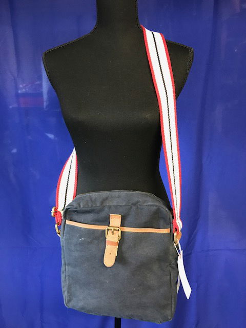Blauwe Esprit tas - nr. 1