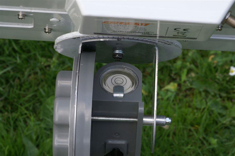 EISS 52 CM OFFSET SCHOTELANTENNE, aesy install - Afbeelding 2