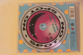 230b - cd single - stretch & vern present maddog - i m alive - 4 nrs - Afbeelding 2