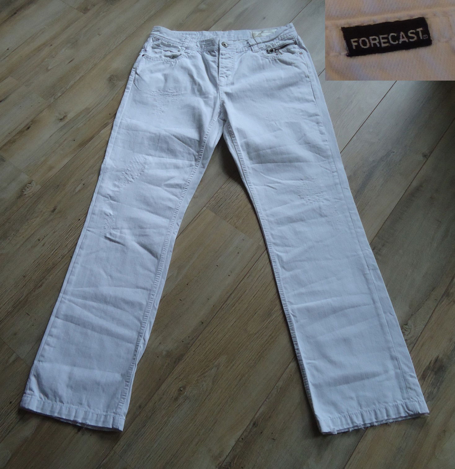 Te koop een nieuwe witte broek van Forecast (maat: W38/L34). - nr. 1