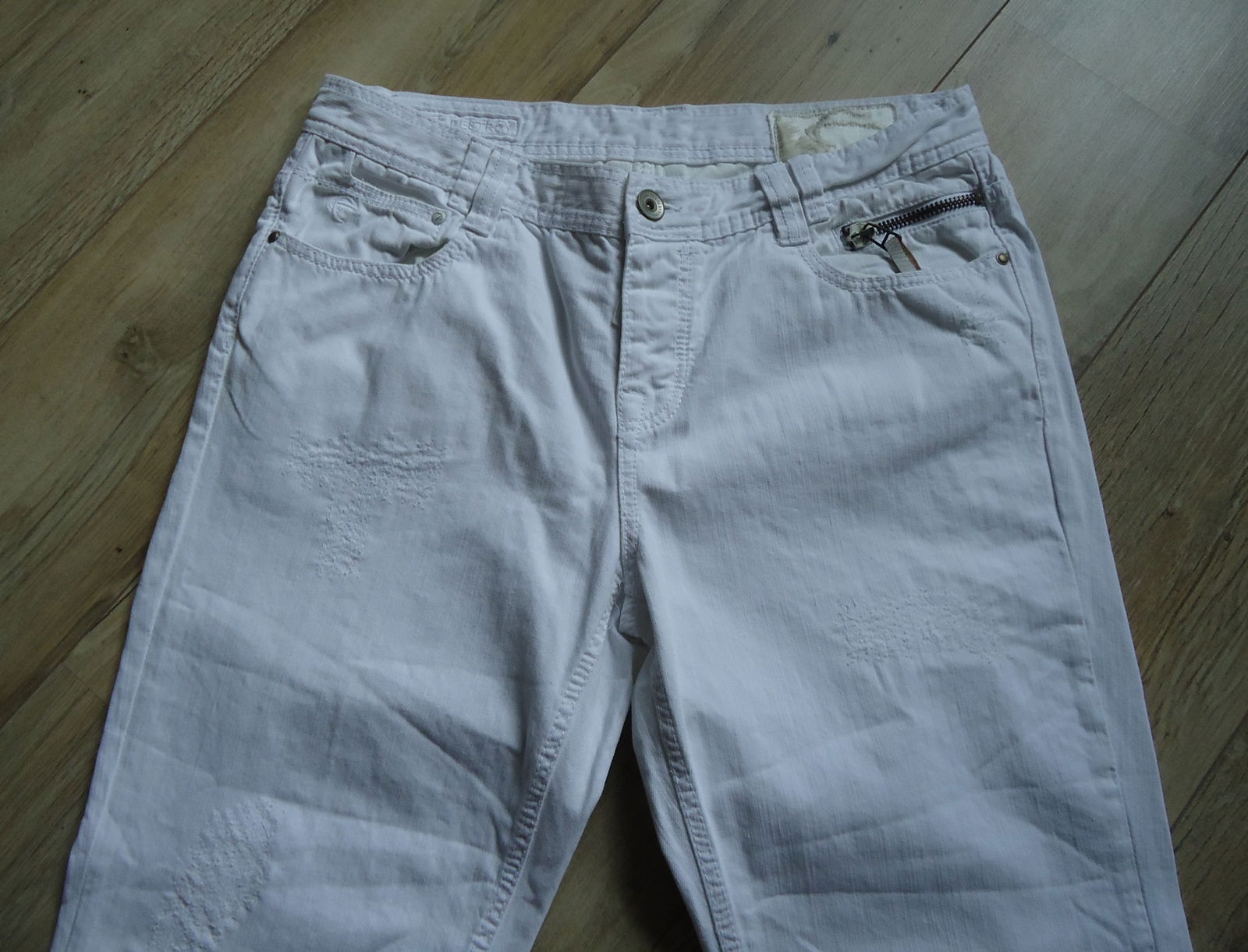 Te koop een nieuwe witte broek van Forecast (maat: W38/L34). - Afbeelding 8