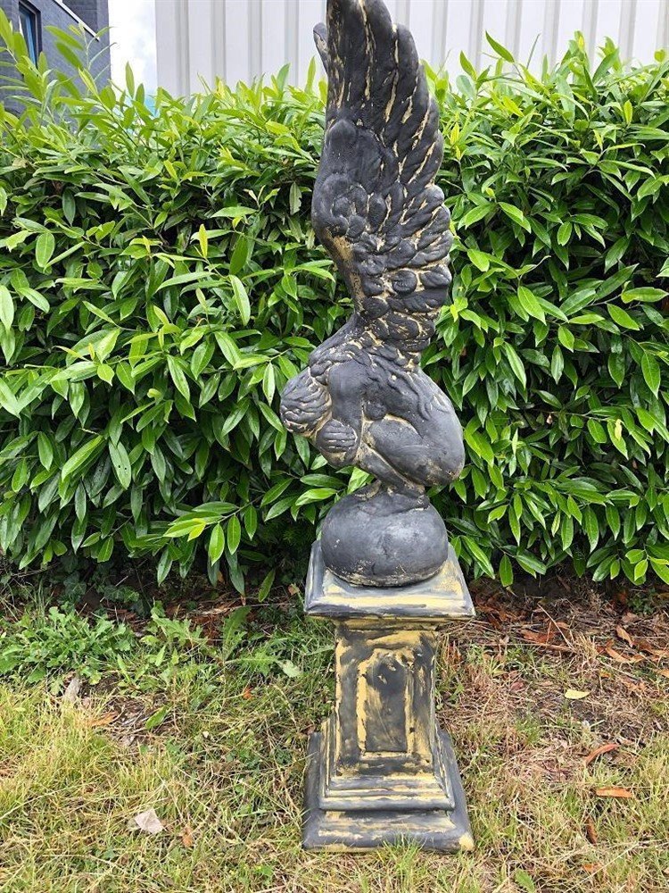 Knielende Engel met vleugels omhoog,zandstenen-beeld - Afbeelding 8