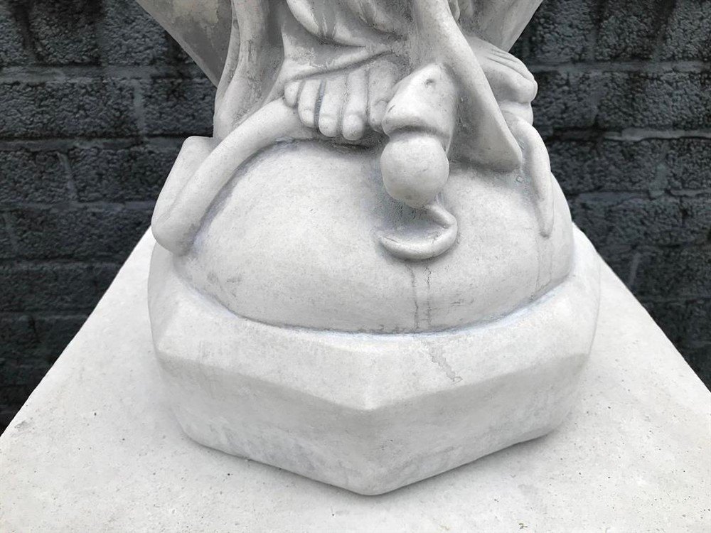 Maria op een sokkel, tuinbeeld Maria, stenen beeld, groot - Afbeelding 6