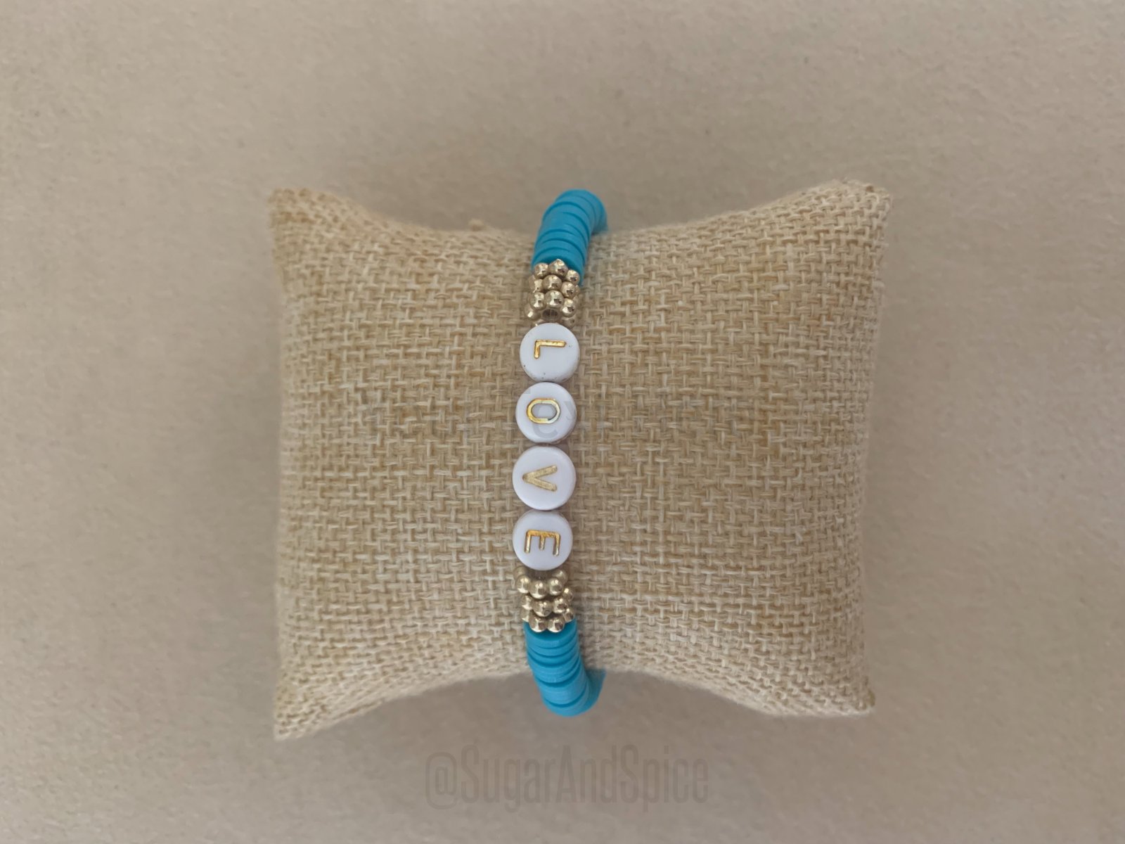 Kralen armband met letters Love ibiza turquoise blauw NIEUW - nr. 1