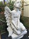 Uniek Engelbeeld, knielende grote Engel,tuin beeld-deco - 2 - Thumbnail