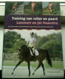 Training van ruiter en paard,Haanstra, ISBN 9789052105895.