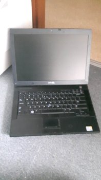 Dell Latitude E6400 - 1