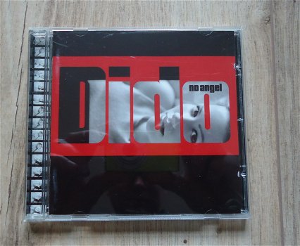 Te koop de originele CD No Angel van Dido. - 0