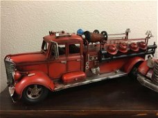 Handgemaakte brandweerauto-compleet met equipment