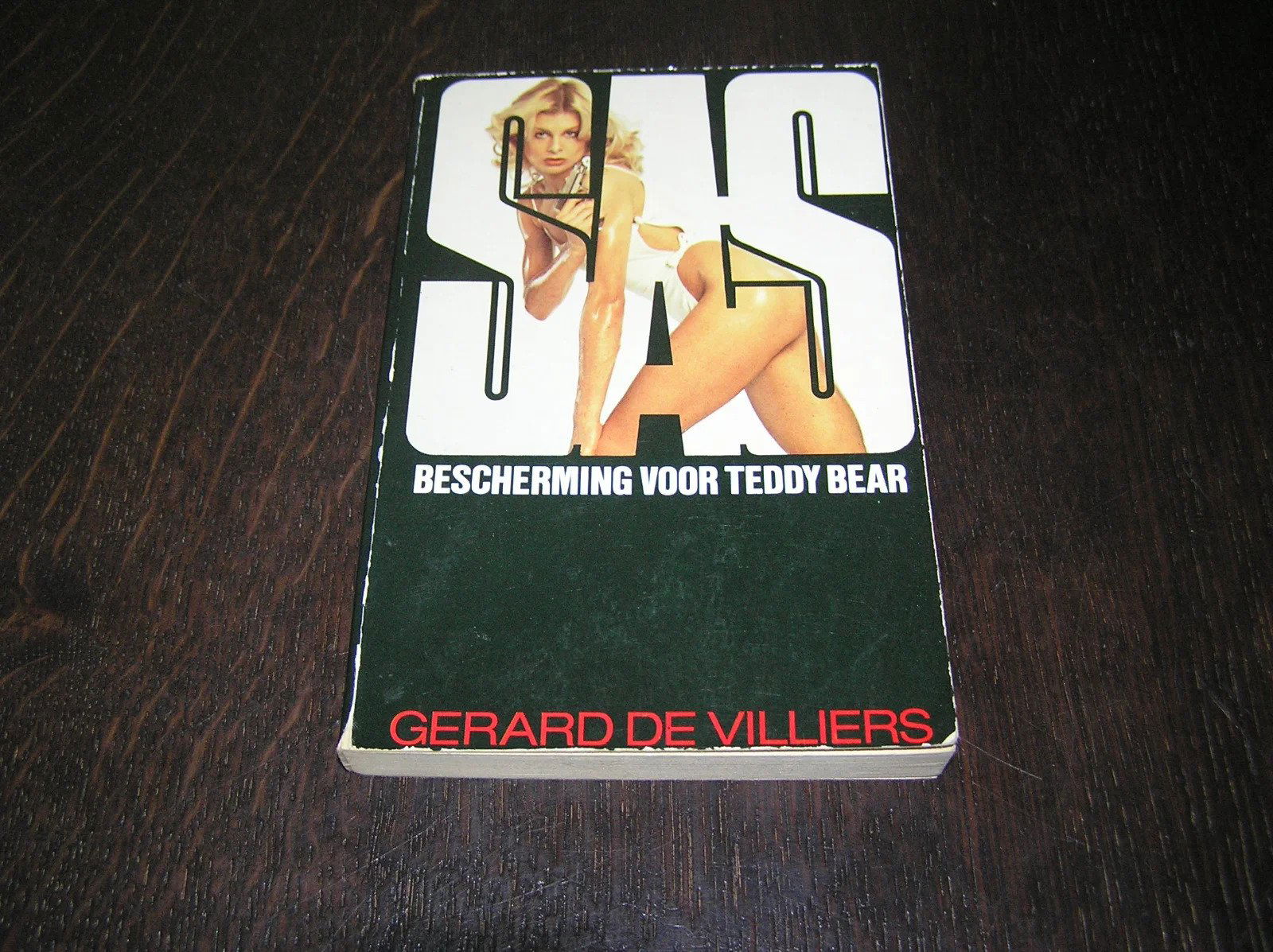 Bescherming voor Teddy Bear (1) | SAS - nr. 1
