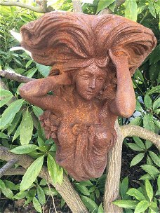 Prachtig wandornament vrouw-jugendstil-art deco-plant