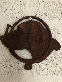 Wandornament hond met hoorn, gietijzer-rust-hond - 0