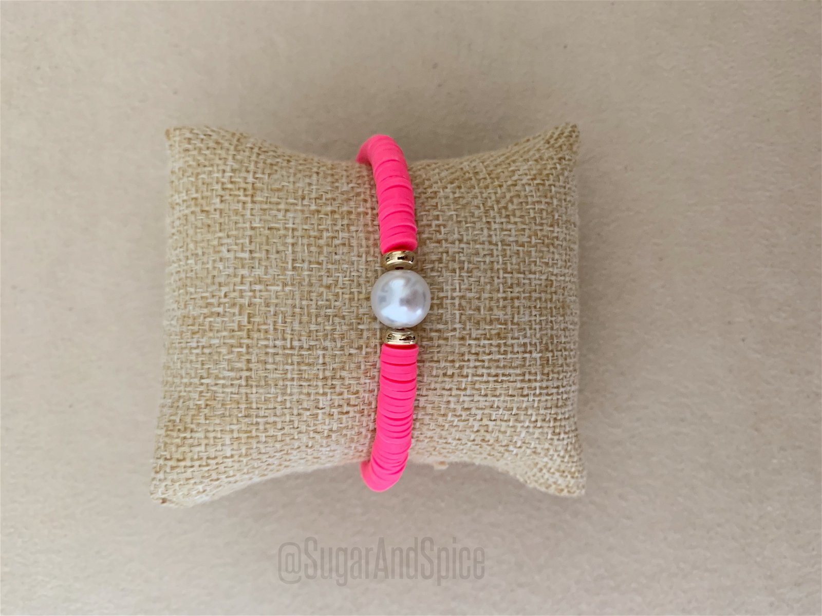 Neon Roze kralen armband met parel ibiza mix match stijl - Afbeelding 2