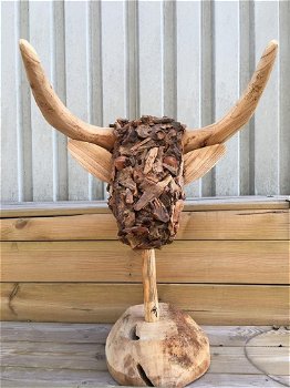 Stierenkop- gemaakt- hout-Monfort-stier- kunstwerk - 2