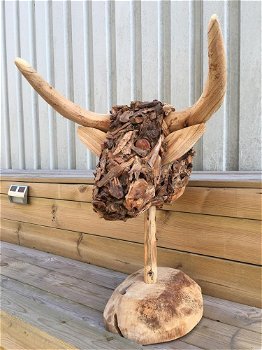 Stierenkop- gemaakt- hout-Monfort-stier- kunstwerk - 3