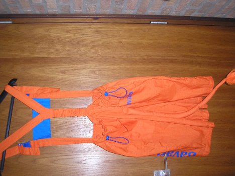 ORANJE KLEDING - voor de echte supporters - 1