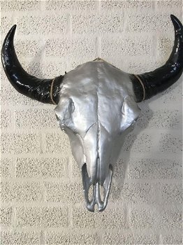 Stierenschedel zilverkleur met zwarte horens-deco-stier - 1