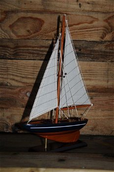 Zeilboot op stand-zeer fraai-boot-zeilboot-deco - 1
