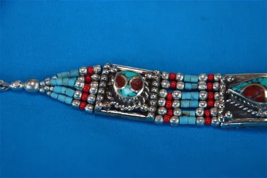 Armband uit Nepal. - 2