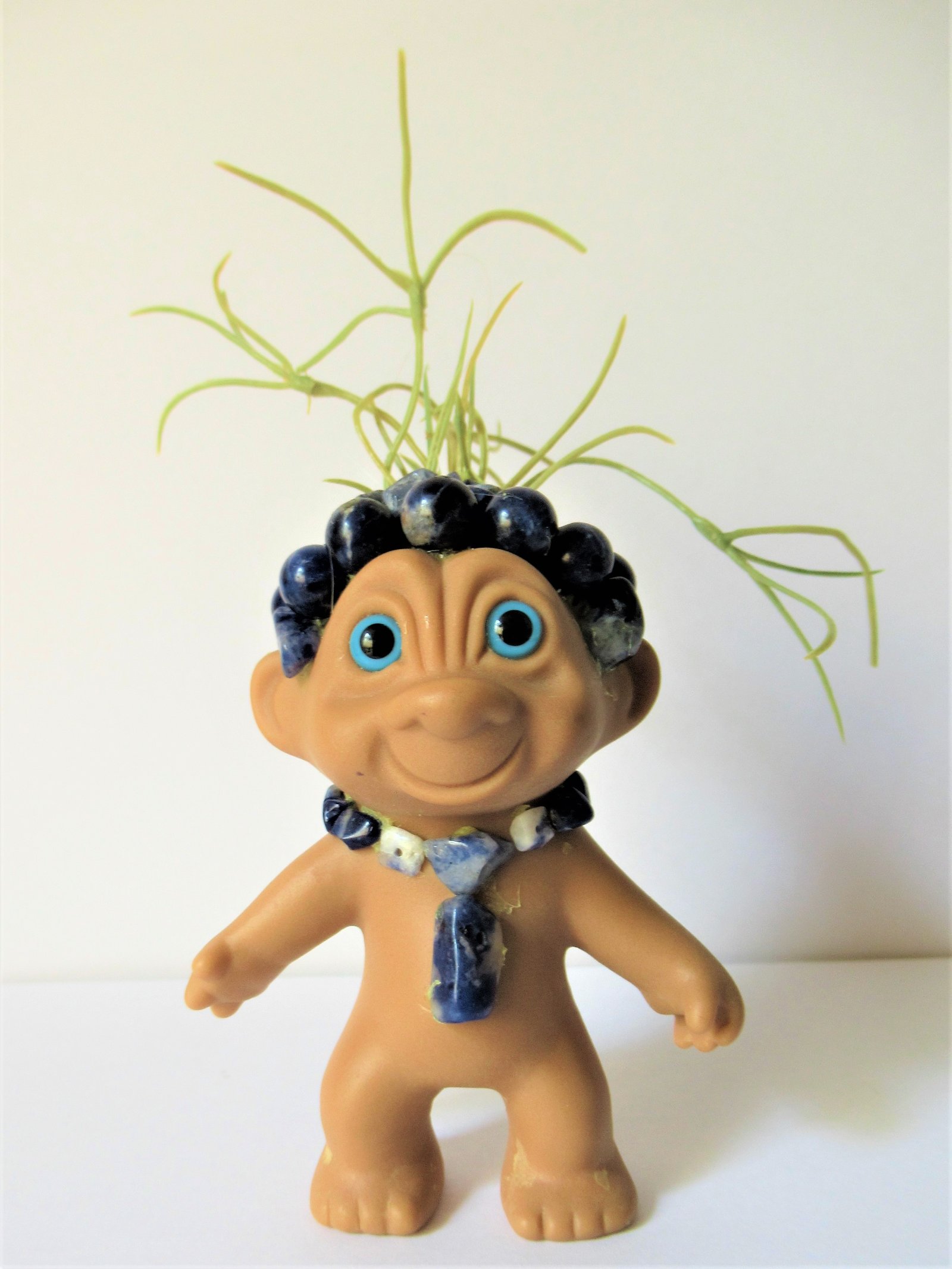 Retro TROLL DOLL met nieuw kapsel van Sodaliet (Edelsteen) - nr. 1