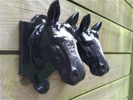 Set paardenhoofden als kapstok-kleur zwart-paard-hoofd - 5