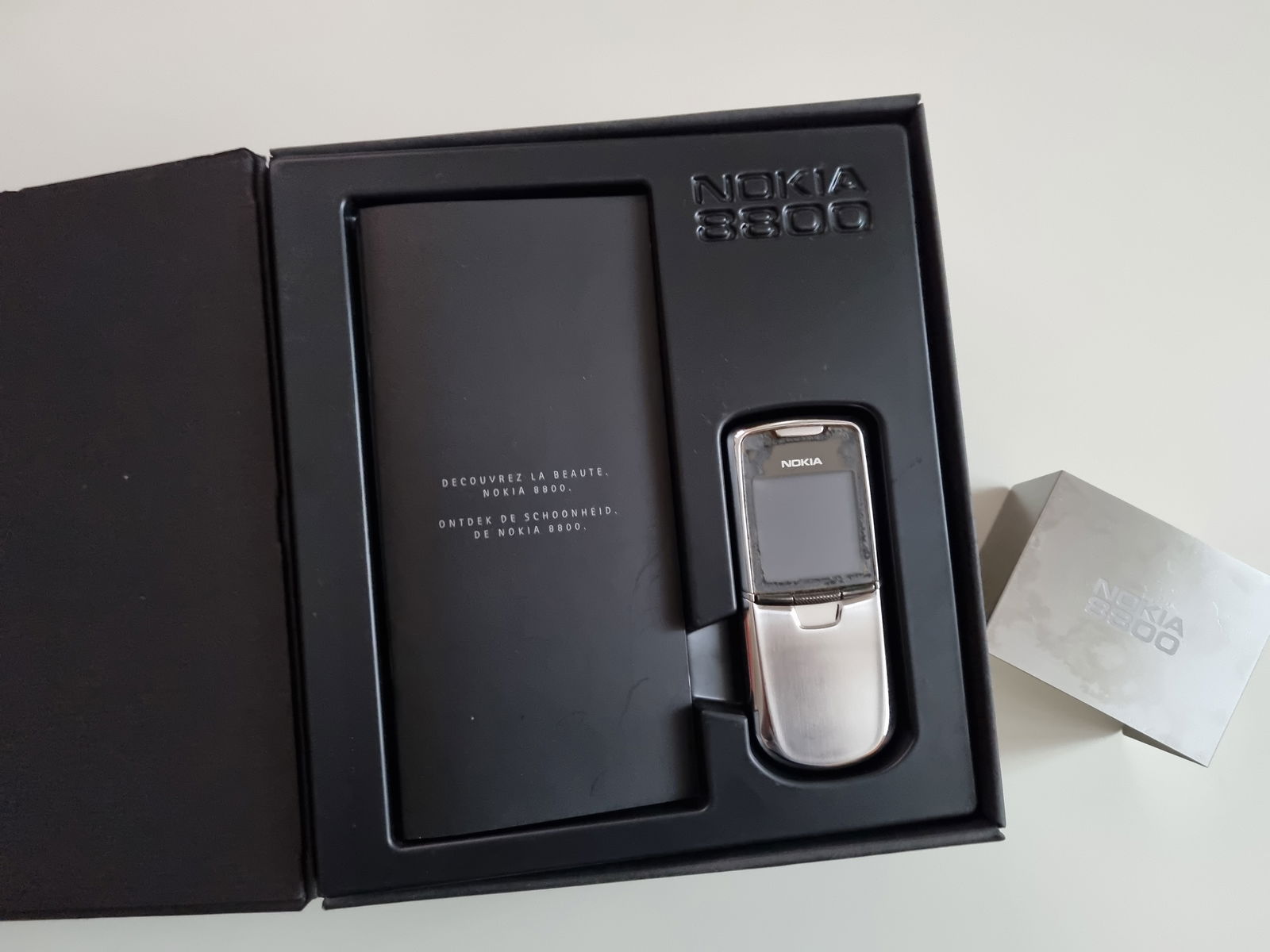 NOKIA 8800 - nr. 1