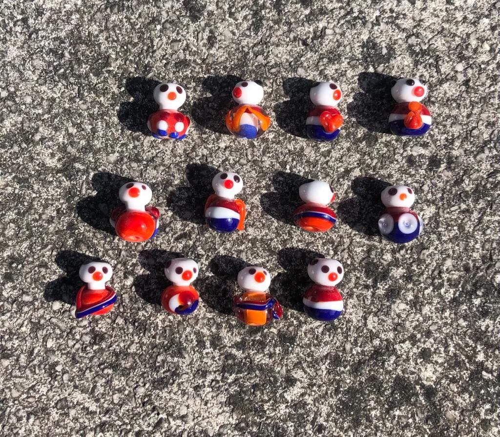 Handgemaakt EK voetbal geluks poppetjes van glas collectable - nr. 1