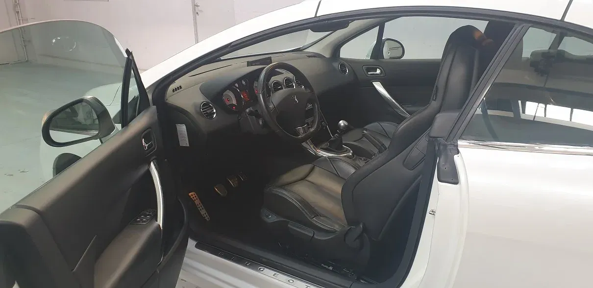 Peugeot 308 2.0 HDi Sport Pack CABRIO - Afbeelding 4
