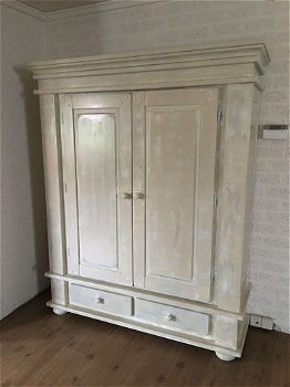 Mooi grote vol eiken buffetkast in white wash-wit. - 0