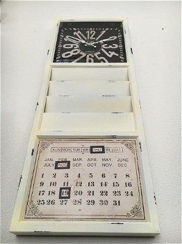 Alles in 1 wandklok + kranten rek en kalender-klok-krant - 1