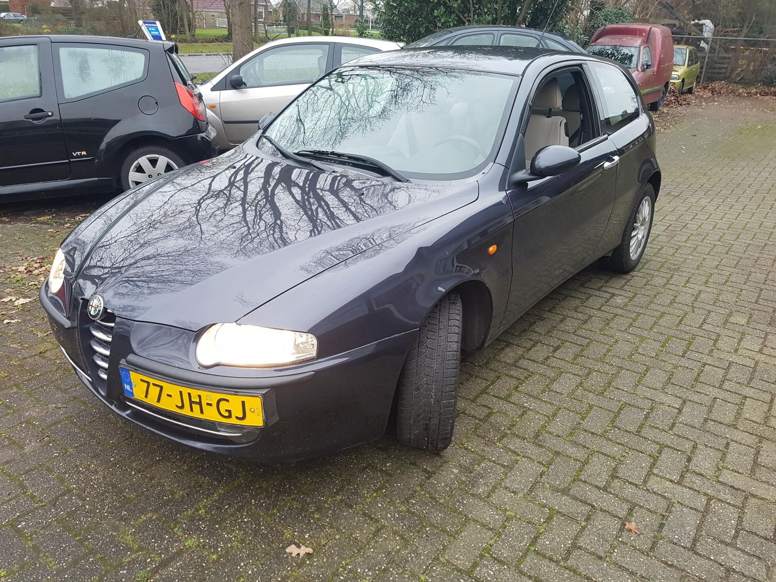 Alfa Romeo 147 1.6 Twinspark 16V 105 PK AIRCO !!! - Afbeelding 2