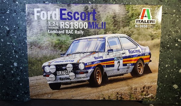 Ford Escort RS1800 RAC Rally 1:24 Italeri - 0