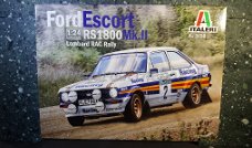 Ford Escort RS1800 RAC Rally 1:24 Italeri