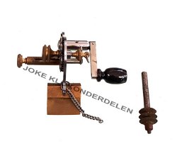 = Freesmachientje = horlogemaker =44929
