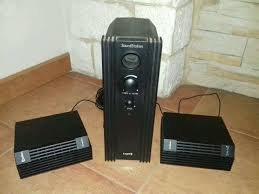 Te Koop Macbook W8715OUCWOK en 2 Logic 3 Speakers en de bijbehorende Subwoover en een Lacie. - Afbeelding 5