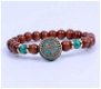 Armband uit Nepal met Mantra en houten kralen - 0 - Thumbnail