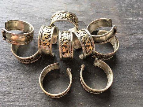 Ring van Tibetaans zilver met Mantra van koper - 1