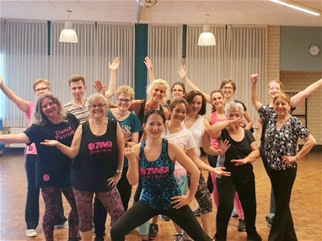 Dans je fit en slank met Zumba bij Dance Passion - 4